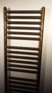 GRZEJNIK ŁAZIENKOWY 1510X400 MOSIĄDZ ANTYCZNY